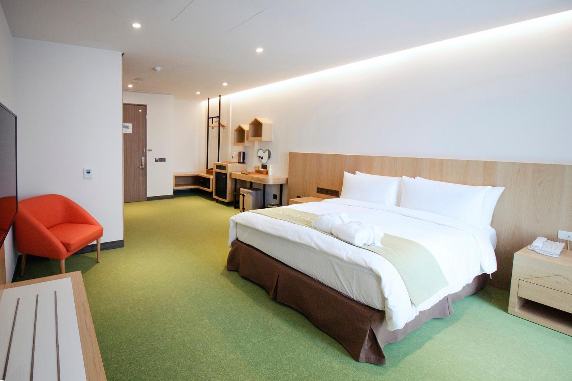 Check Inn Magi Kids Hotel Luodong Exterior photo