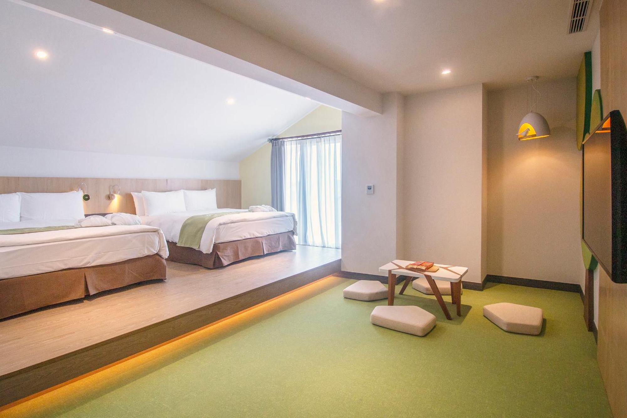 Check Inn Magi Kids Hotel Luodong Exterior photo
