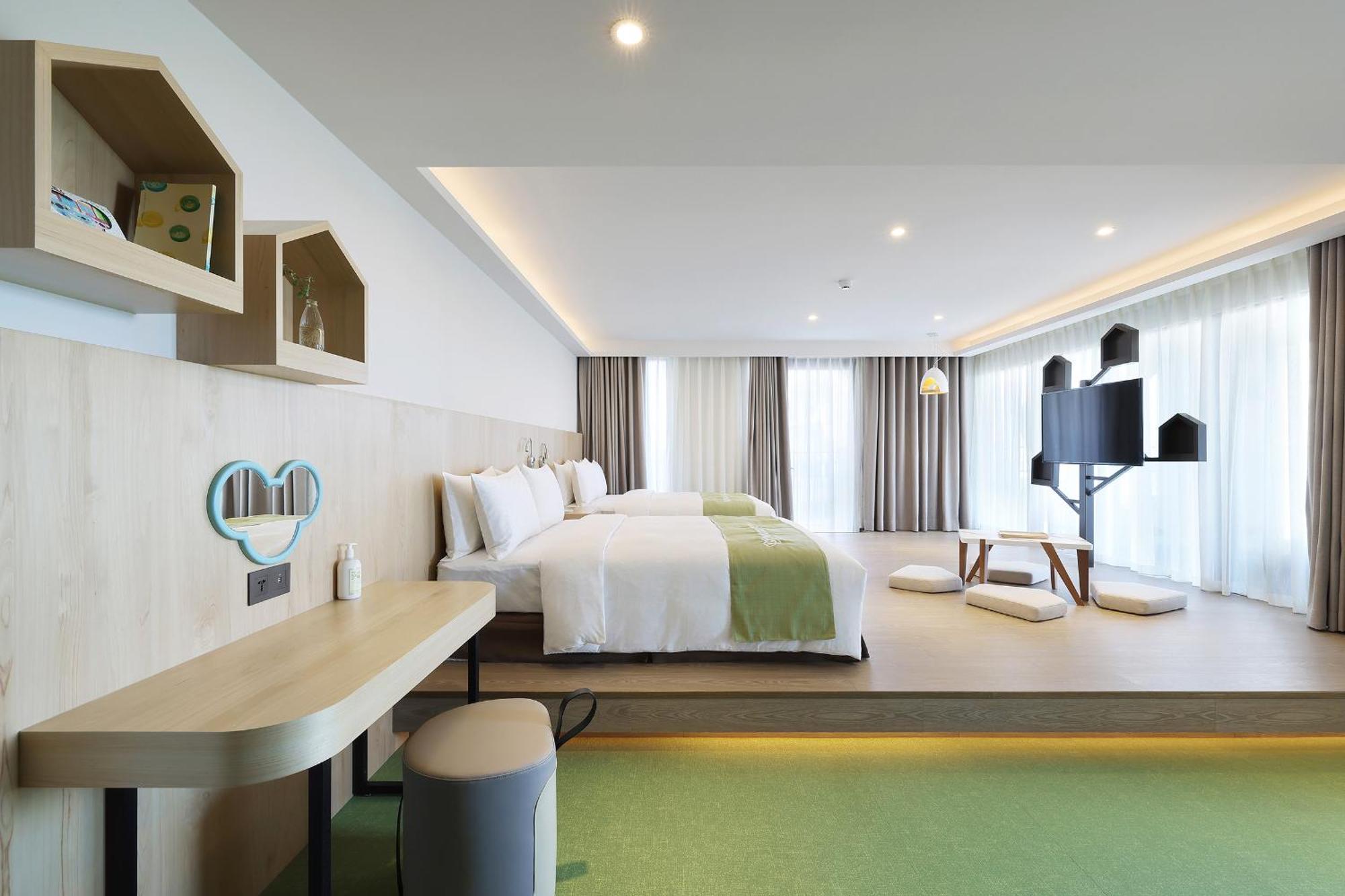 Check Inn Magi Kids Hotel Luodong Exterior photo